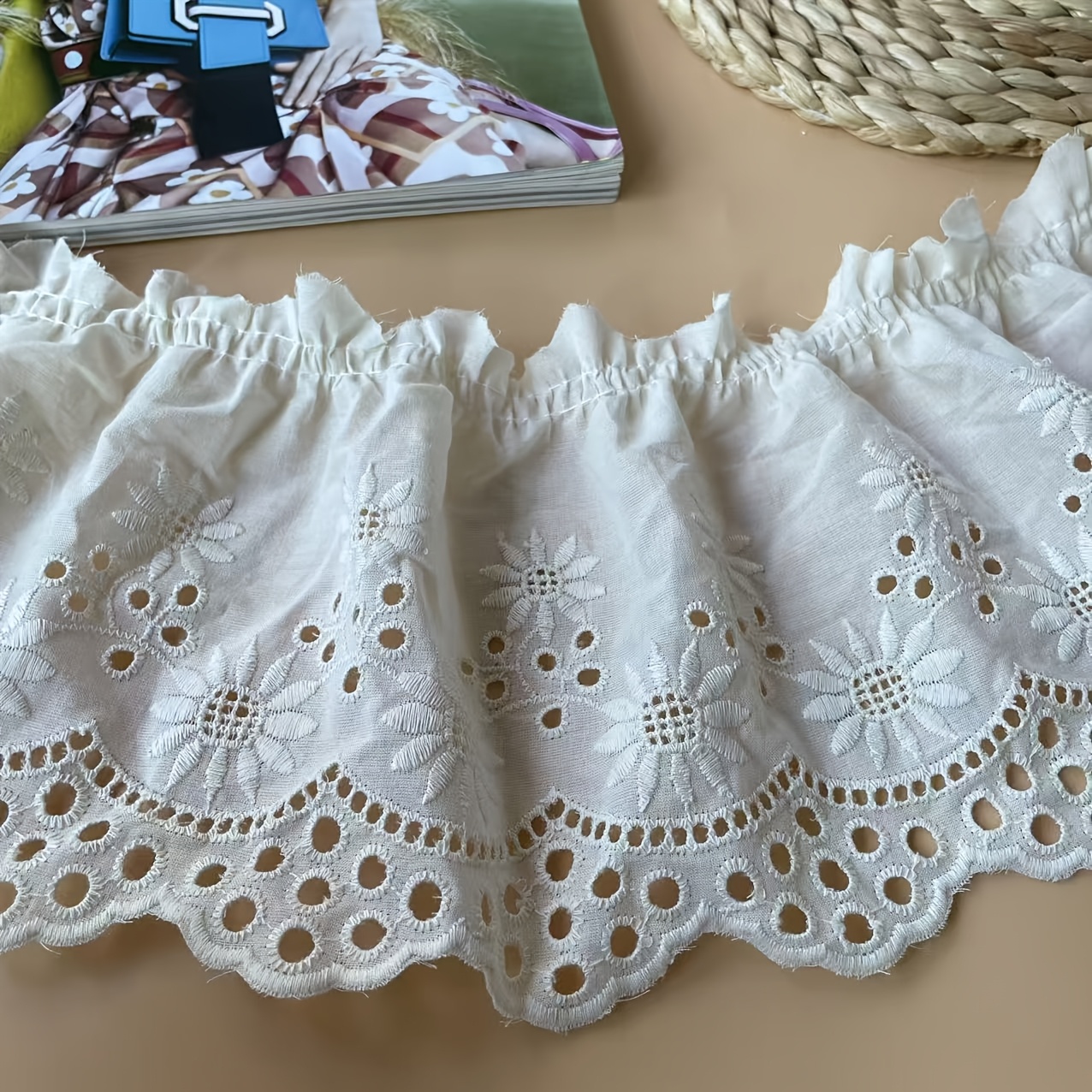 TEMU 2 Mètres de Bordure en Dentelle Blanche Brodée pour Ourlet de Jupe, , Poignets, Tissu