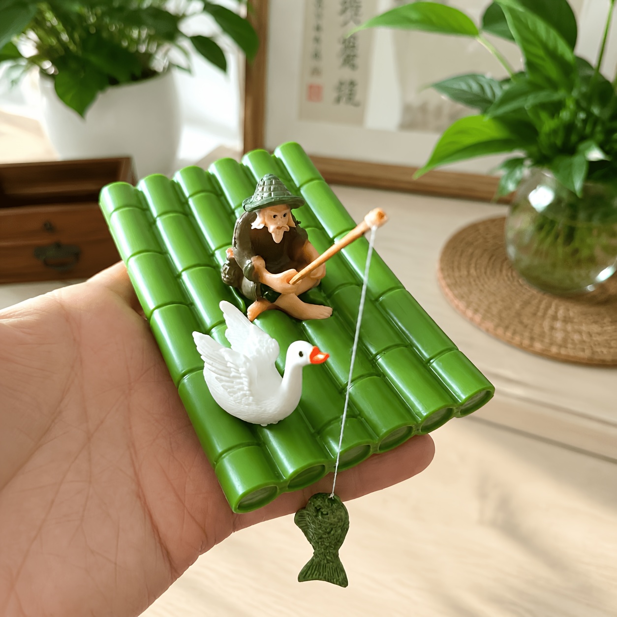 TEMU 3pcs Ornement Flottant - Mini Bateau avec Pêcheur et Cygne, Décoration d'Eau Zen de Bureau, Décoration de Bassin de Cour, Décoration d'Intérieur