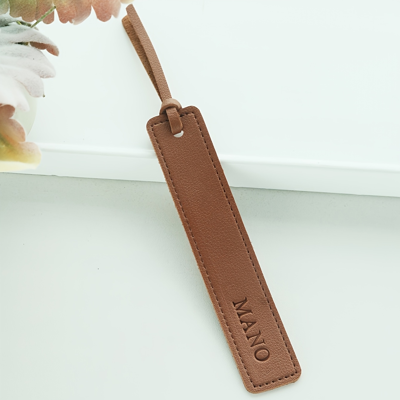 TEMU Customizable Name Bookmark, Classic Stitched Bookmark, Personalized Pu Leather Cord Page Marker, Reader's Gift For Men And Women