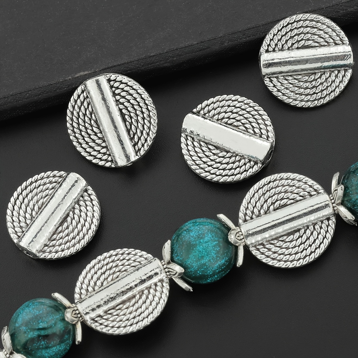 20pcs Vintage Alloy Cloud-Shaped Spacer Beads for DIY Projects