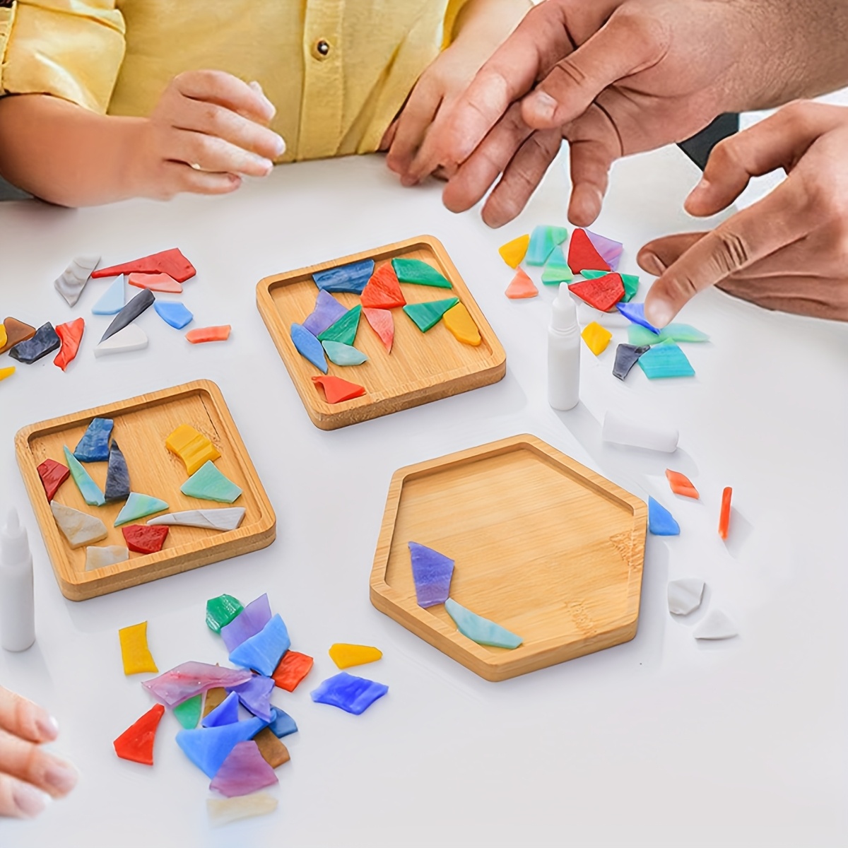 Honeydak DIY Mosaik-Set – 6x Blatt-Untersetzer Mit Bunten Glassteinen, Inkl. Werkzeug & Kleber