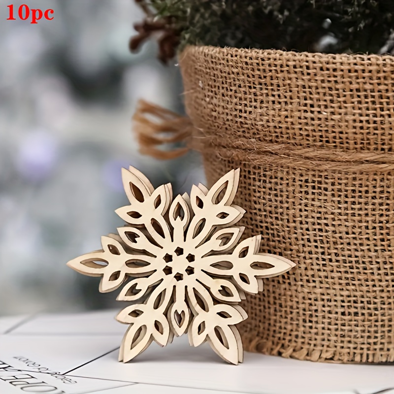 Image of 10pcs Wooden Hollow Snowflake Shaped Small Wood Pieces Painting Graffiti Craft Ornaments Christmas Tree Pendant Hanging Decor Christmas Home Holiday Party Decorations