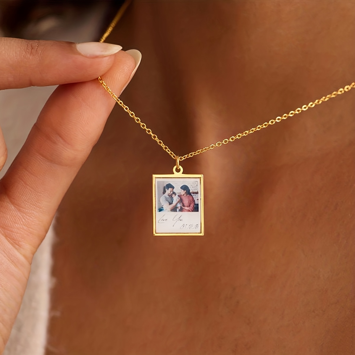 E-shop Personalisiertes Fotohalsband mit individuellem Foto | 304L Edelstahl | 18K vergoldenet | Personalisiertes Fotoalbum-Halsband | Halsband zum