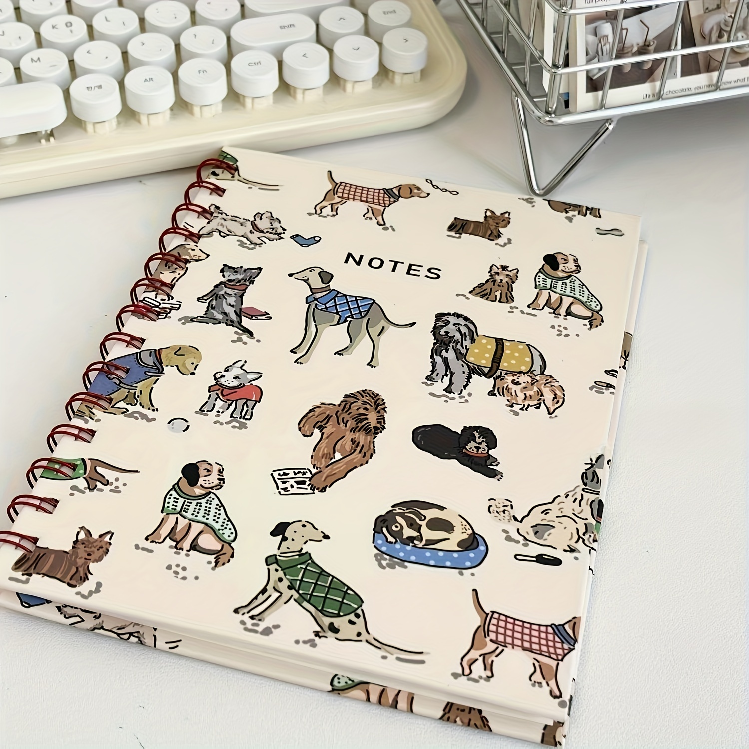 

1pc/2pcs 30-page A5 Cute Animal Coil Notebook, High-looking Dog Notebook, Simple And Niche, Non-collision Style, Daily Notebook, Creative Horizontal Line Spiral Coil Notebook
