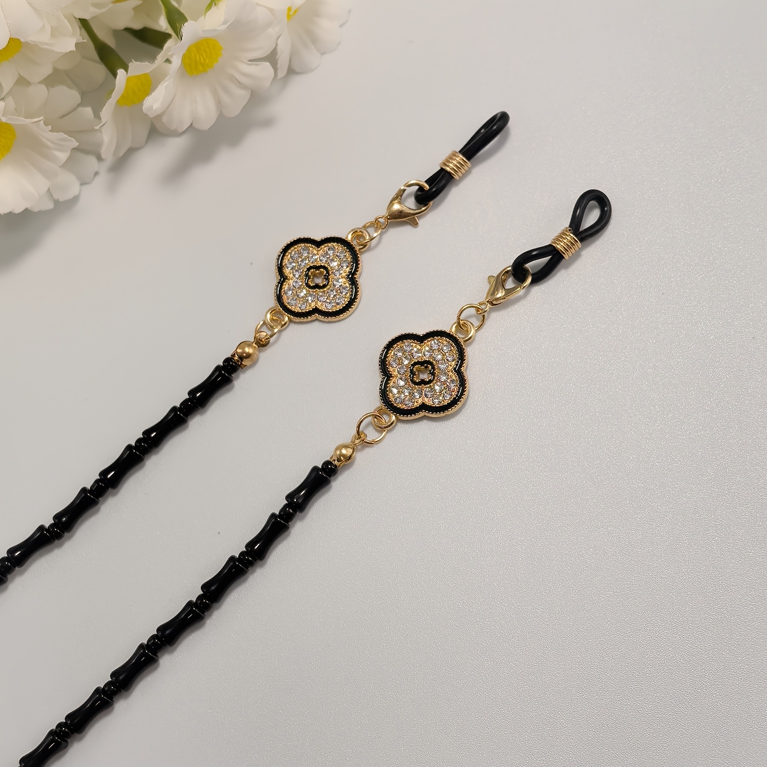 Image of Vintage Black & Golden Beaded Eyeglass Chain With Anti-slip Clover - Suitable For Glasses, Fashion Glasses, Reading Eyewear - Anti-loss Eyewear Accessory, Retro Bead For Daily Use