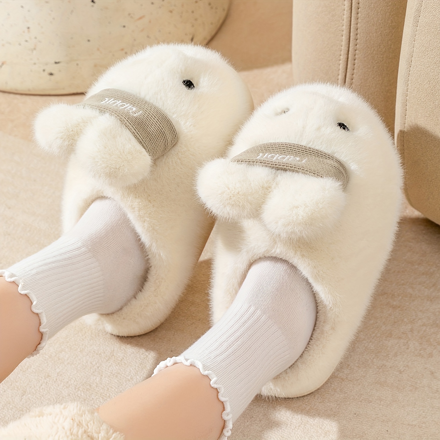 

Cute Cartoon Rabbit Plush Winter Warm Slippers For Women, Indoor Slippers, Slippers