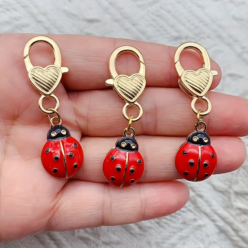 

3pcs Cute Ladybug Keychain Set - Fashion Alloy Enamel Jewelry, Trendy Insect Theme Bag Accessories, Perfect Gift