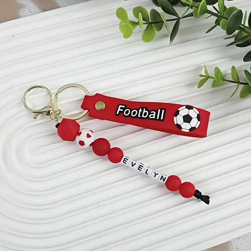 TEMU Un llavero personalizado con temática de fútbol con 1 pieza, que una pulsera con forma de balón de fútbol, cuentas de personalizables y cuentas