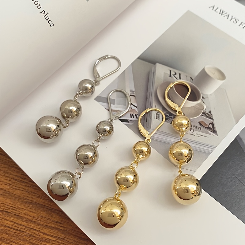 

Boucles d'Oreilles Rondes en Style Métal Vintage avec Perles pour la Décoration Quotidienne et