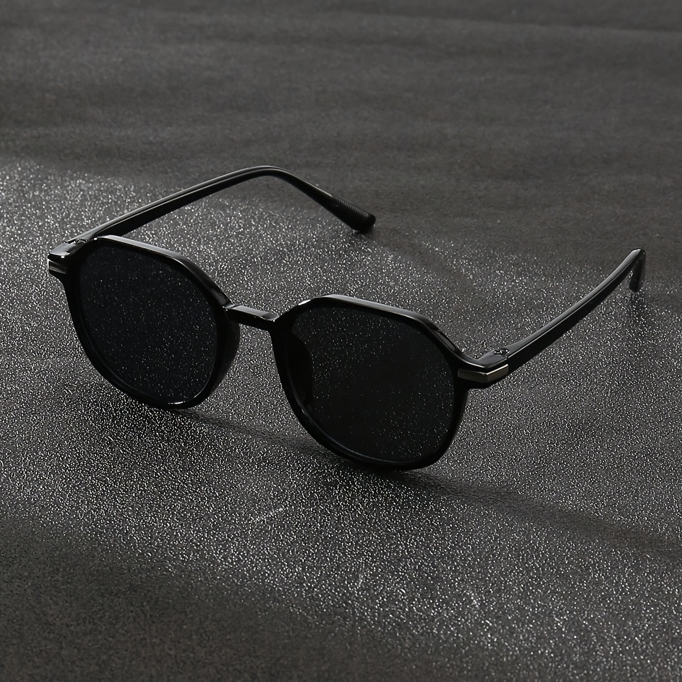 1pc River Men's Sunglasses With Plastic Frame & Round - Suitable For Driving, Beach, Outdoor, For Glare, Compatible, For, Festivals, Daily Use