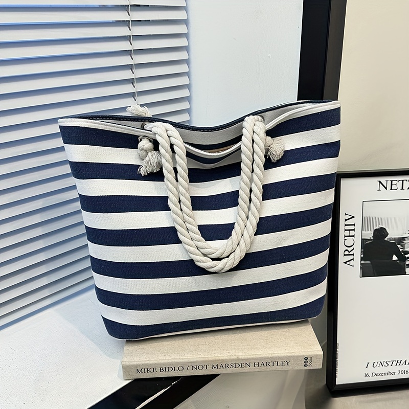 E-shop Klassische gestreifte Strandtasche für Damen