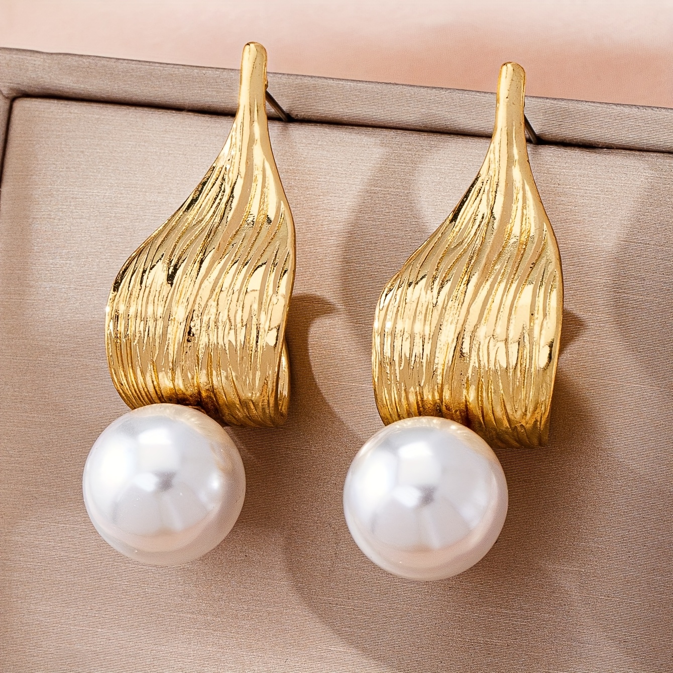 E-shop Europäischer Amerikanischer Stil Vielseitige Damen Ohrstecker