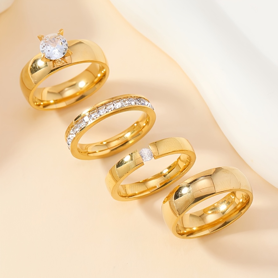 E-shop 4er-Set modische Edelstahl Herrenringe, einfache goldene silberne Strasssteine-Ringe für Männer, vielseitiges Freizeitringset,