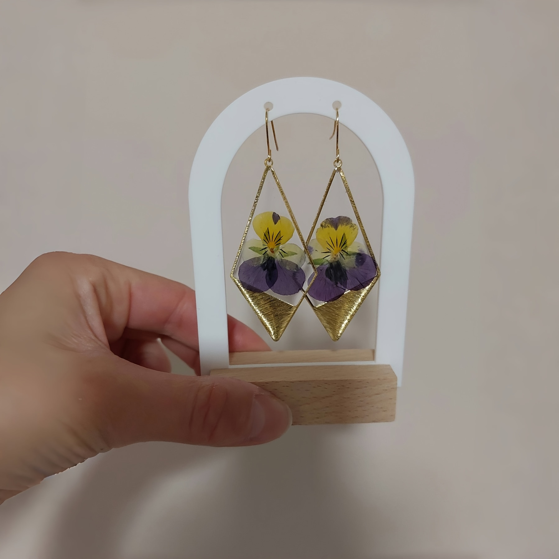 Acrylic Earring Display Stand Jewelry Retail Holder Arch Acrylic Earring Holder Hollow Acrylic Sign Stand Jewelry Displays With Wooden Bases For Studs Dangle Earrings, Jewelry Towers