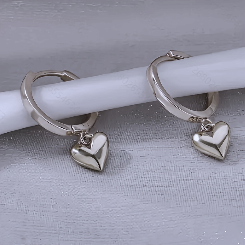 TEMU A Pair Of Minimalist Heart-shaped Water Drop Earrings, Stylish Jewelry Additions For Women, Perfect Gifts For Valentine's Day, Mothers, And