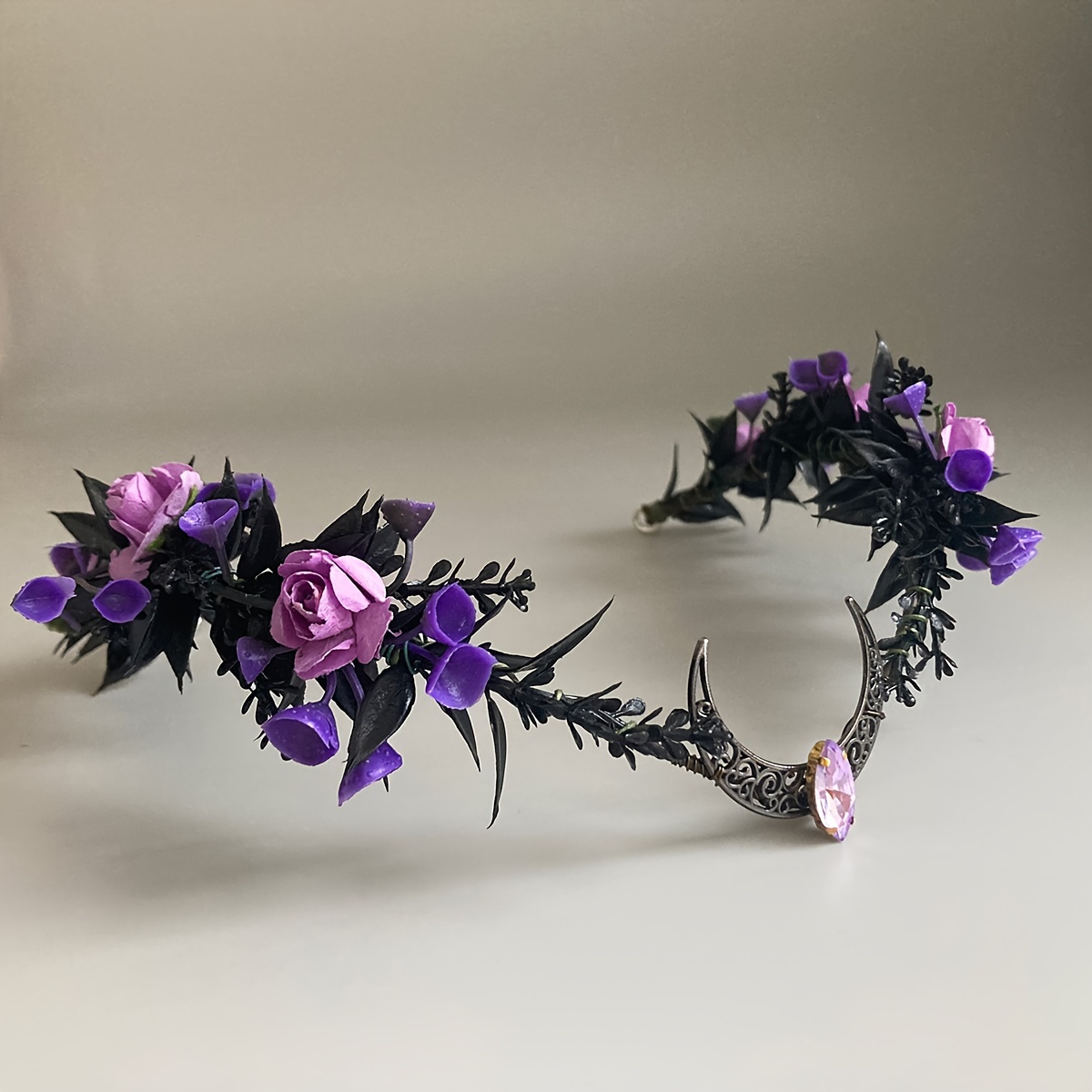 

Handmade Vintage Gothic Floral Crown Pendant - Inspired Dark Fairy Headpiece, Tiara, Gothic Accessories For Halloween, Plastic Construction, Hand Wash - Theme: , Gift For Eid, Ramadan