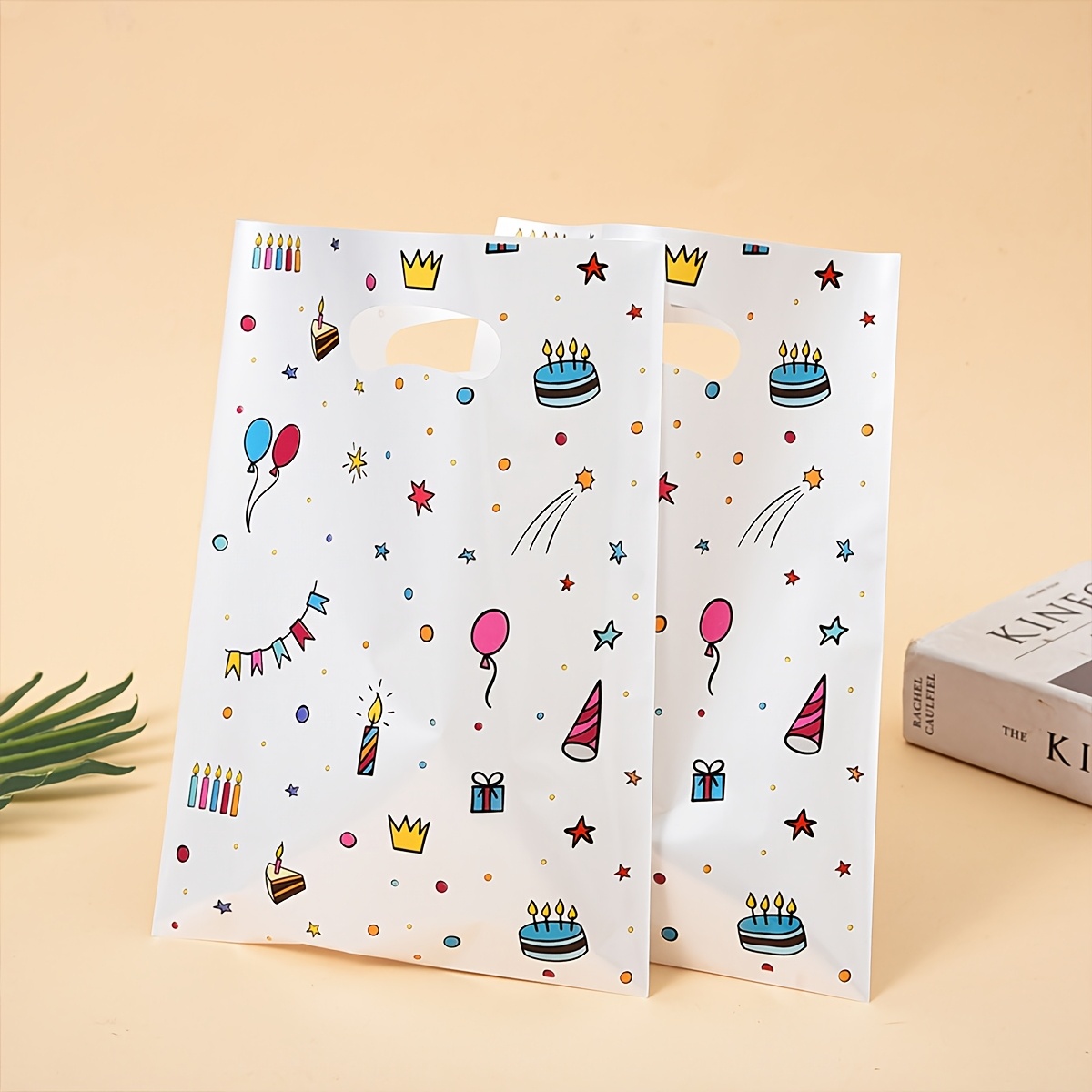 Gift For Her/him 50pcs Creative Happy Birthday Printed Favor Bags, Holiday Gift Packaging Bags, Pearl Film Tote Bags