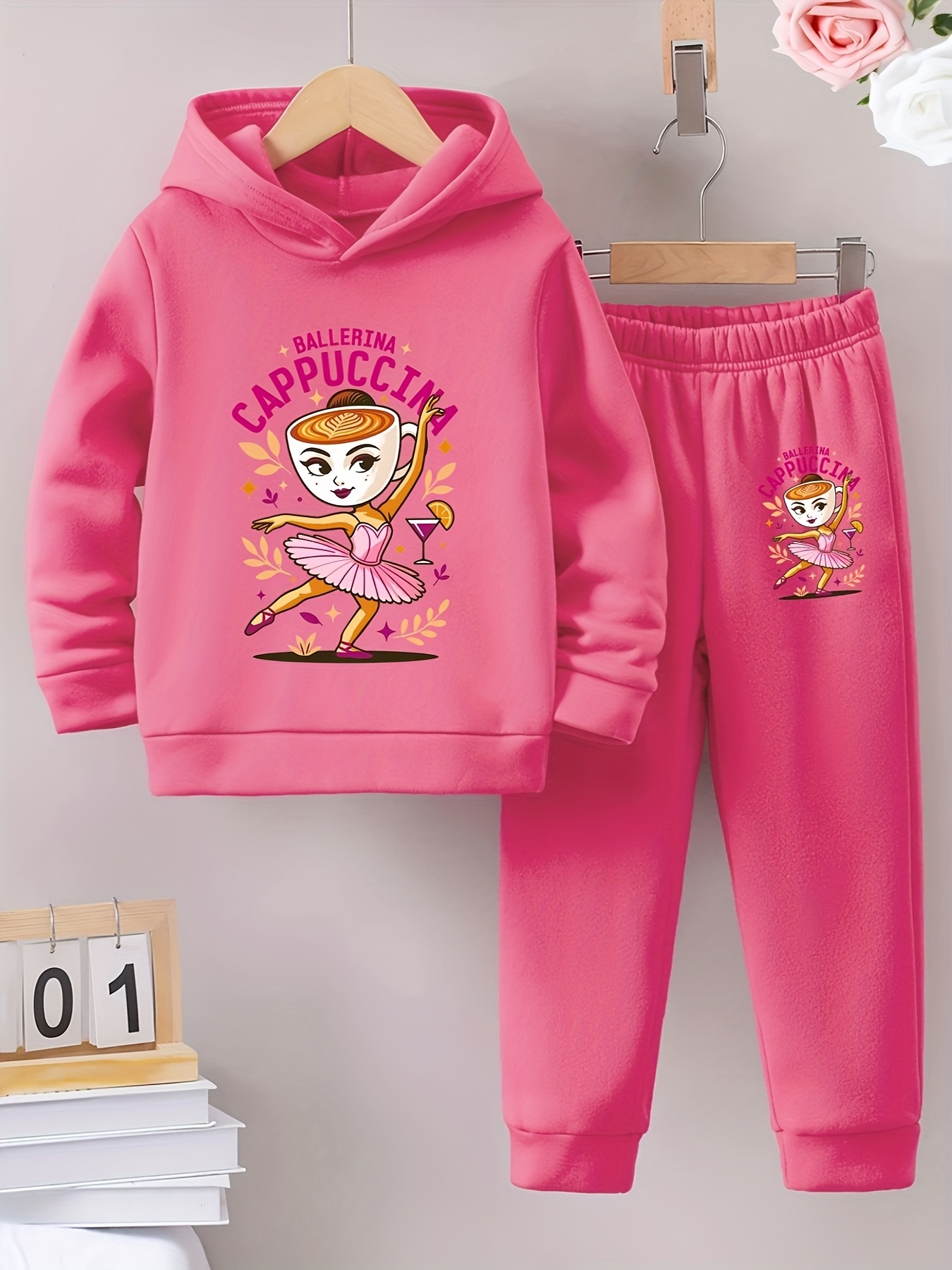 conjunto de moletom e calça de bailarina italiana estilo   para  ,   perfeitamente com impressão em inglês ballerina  , disponível em múltiplas cores - moletom   para meninas, top de    , lavar na máquina,   para a escola, hora do  ,   e   de outono/inverno e atividades ao ar livre | estilo casual   para   | roupas de malha   e confortável, para atividades ao ar livre