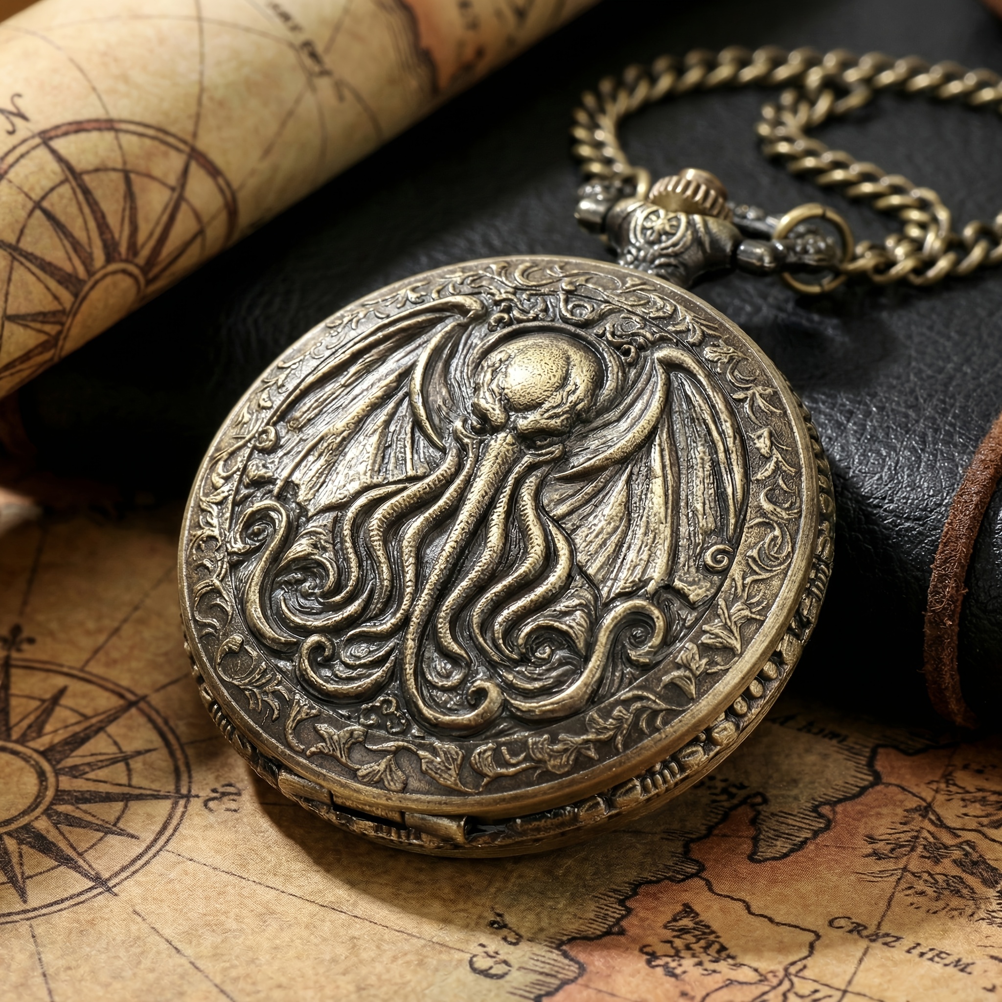Winged Octopus Metal Case with Mini Dice