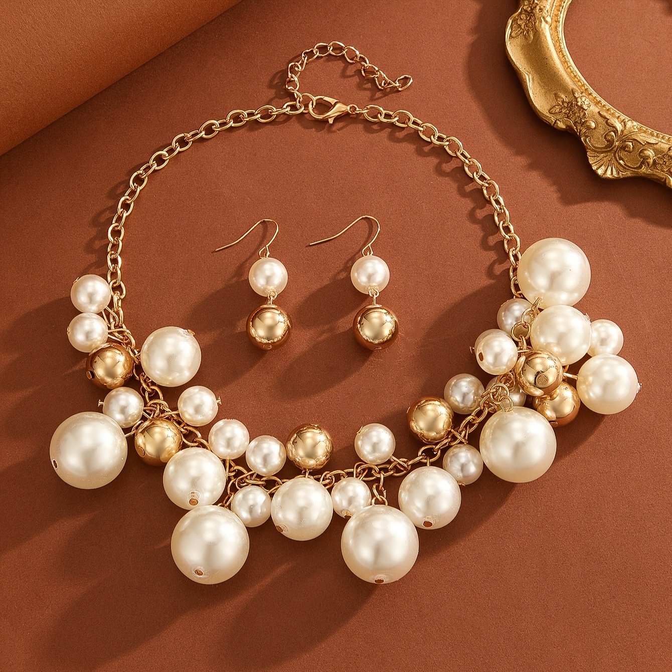 Image of 1 Set Of Fashionable And Elegant Necklace, Earrings, And Sweater Chain Accessories