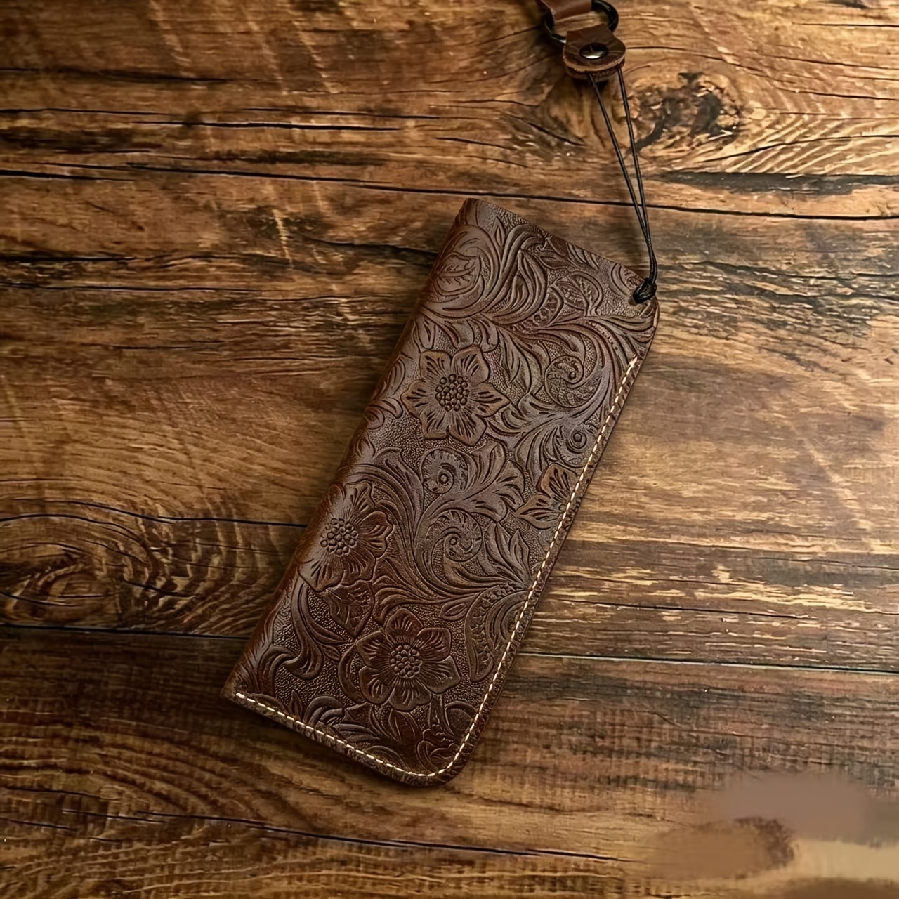 Original Hand-Carved Full-Grain Leather Glasses Pouch - Retro Genuine Leather Case for & Eyeglasses. Portable, Dust-Proof, Premium-Quality Protective Sleeve for Reading Glasses &. Compact Storage Bag with Slanted Pocket