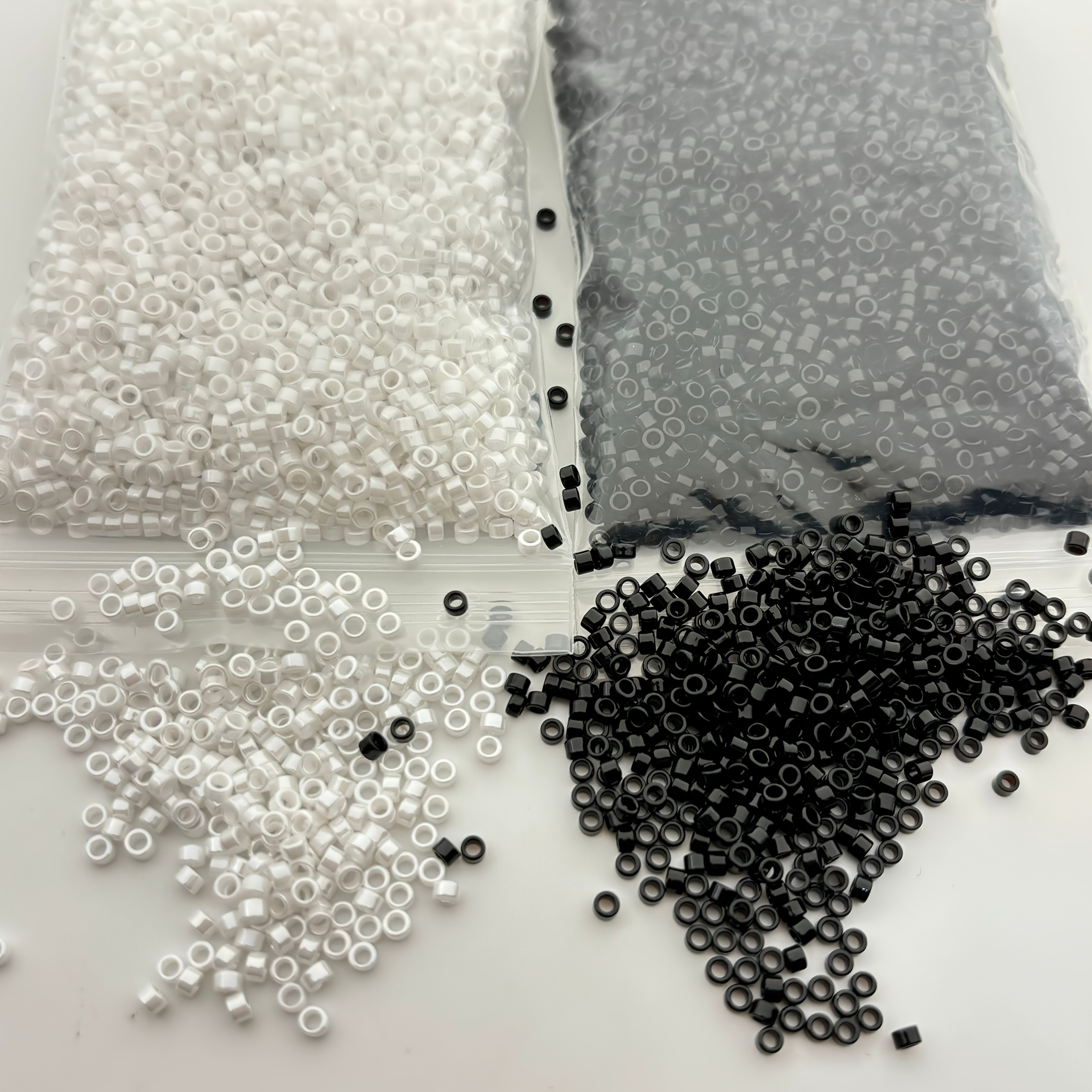 5700 Black And White Glass Seed Beads - 2.5mm Quality Decorative Rice Beads, Suitable For Jewelry Making, Perfect For Bracelets, Necklaces, Earrings And Craft Decorations, Jewelry Making Beads