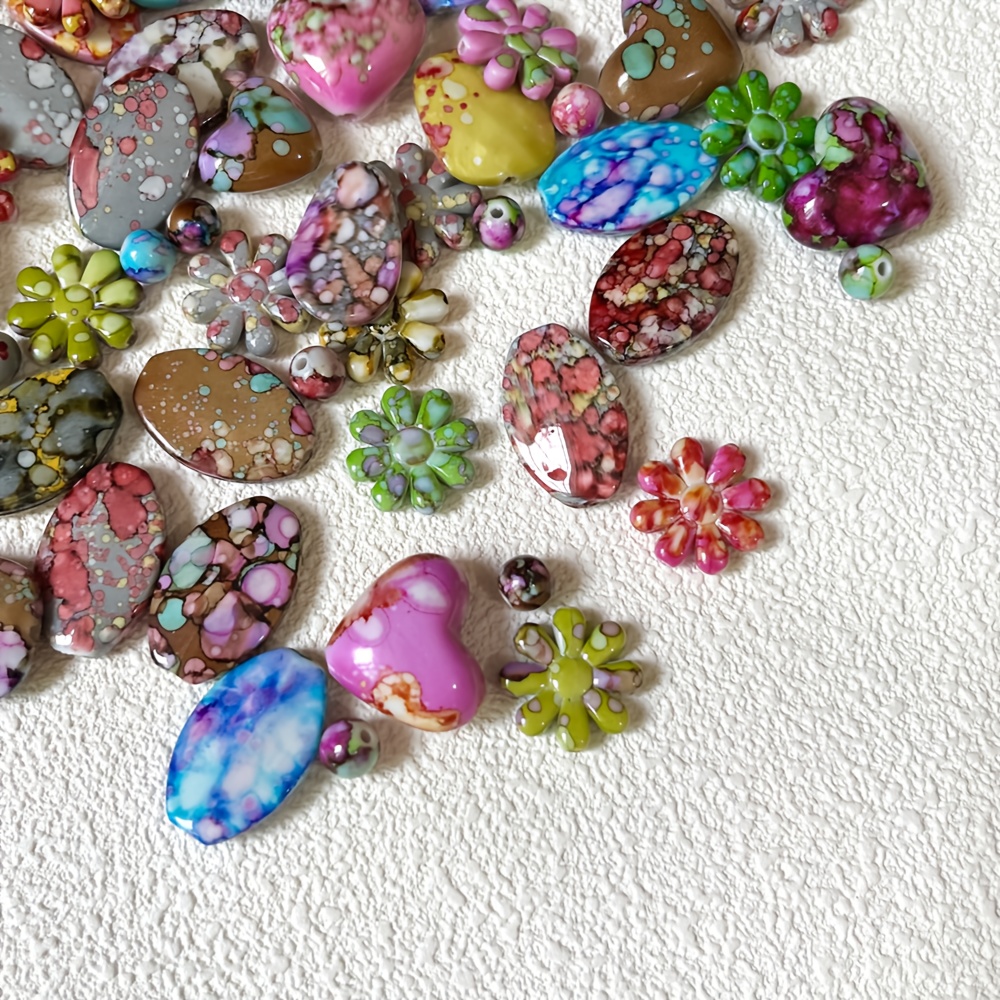 E-shop 30G Bunte Herzförmige Runde Perlen Unregelmäßige Multi-Style Zufällig Gemischte Versand Schmuck Ergänzungen Verstreute Ölmalerei Perlen