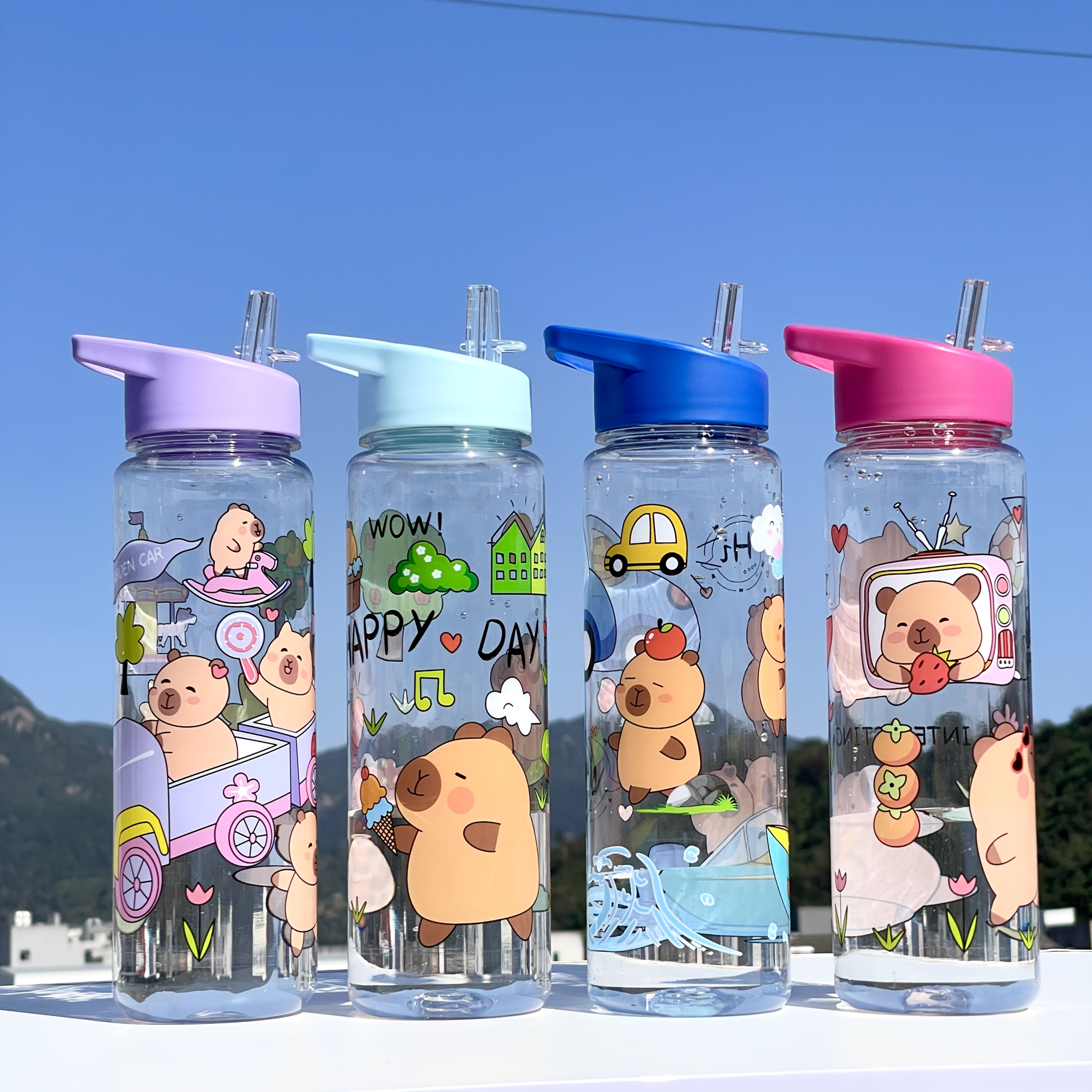 

1pc Kawaii Capybara Water Bottle, Cute Cartoon Design, Plastic, Round Shape, Lightweight, Hand Wash Only, Ideal For Climbing Sports