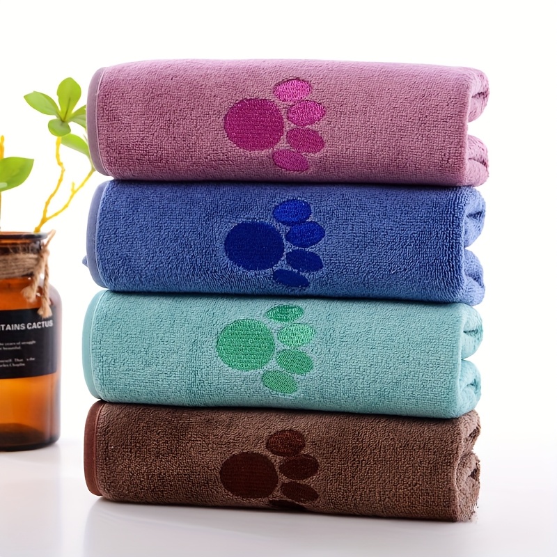 

Ultra-absorbent Microfiber Pet Towel With Embroidered Paw Design - Quick Dry, Soft Polyester For , Ideal For Grooming And Housebreaking, Cleaning Cloth, Uncharged