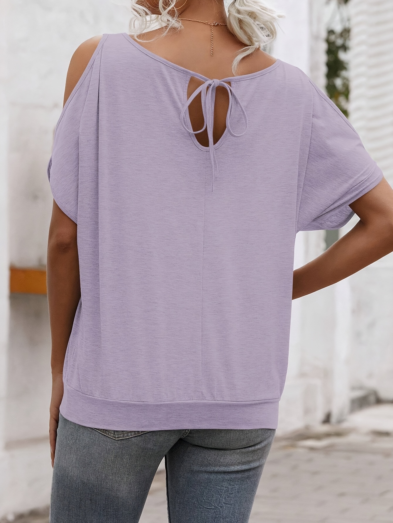 Women'S Light Blue Casual Crew Neck Short Sleeve T-Shirt with Tie-Back Detail - Soft Polyester Summer Top for Casual Attire, Ladies T Shirts