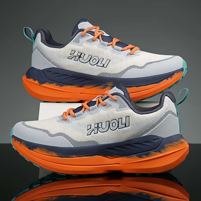 Spring New Lightweight Comfortable Breathable Casual Sports Shoes