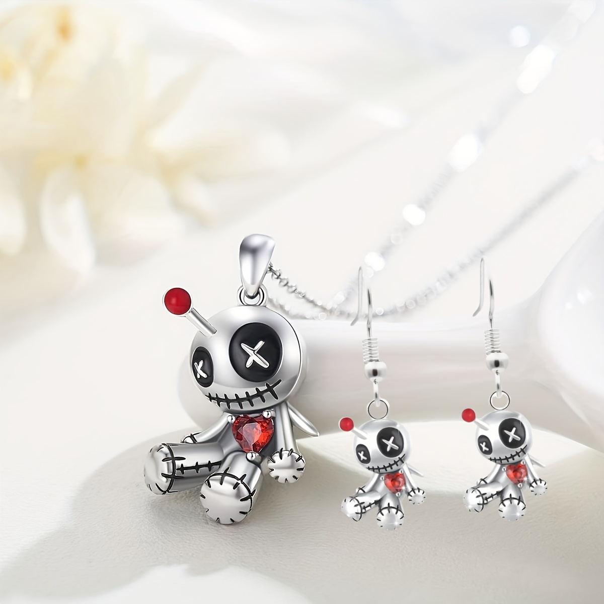 

Cursed Doll Pendant Necklace And Earrings Set - Perfect For Parties And Celebrations, With Zirconia Accents And Alloy Construction