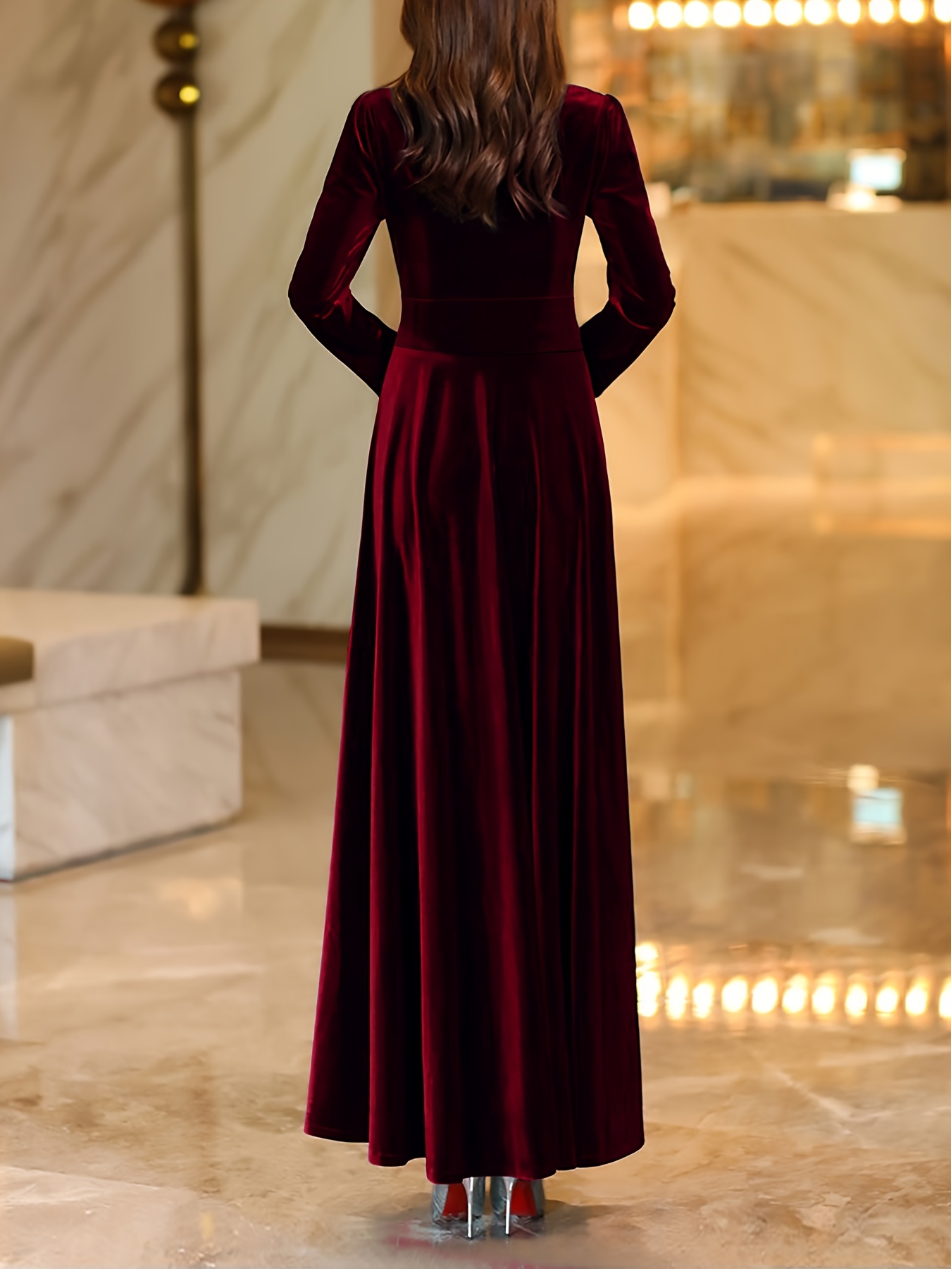 Women's Elegant Solid Color Long Sleeve V-Neck Dress - Stretchy A-Line  Silhouette, Retro-Inspired * Machine Washable Dress for Casual & Forma