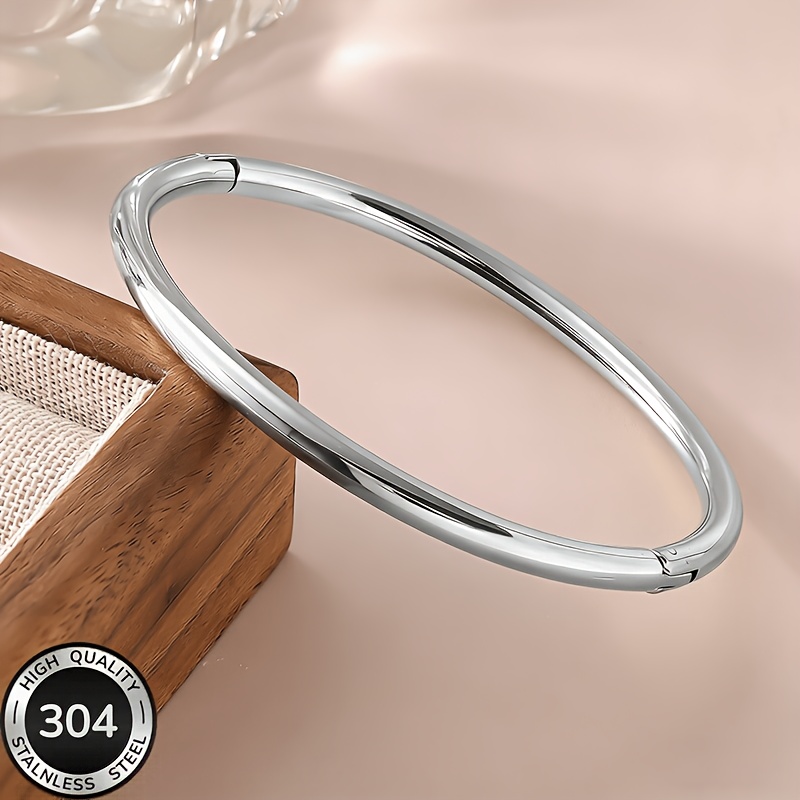 TEMU Ladies' Smooth Bangle Bracelet, 18k Gold-plated With 304 Stainless Steel, Smooth Polished Finish, Hinge Design, Hypoallergenic And Waterproof,