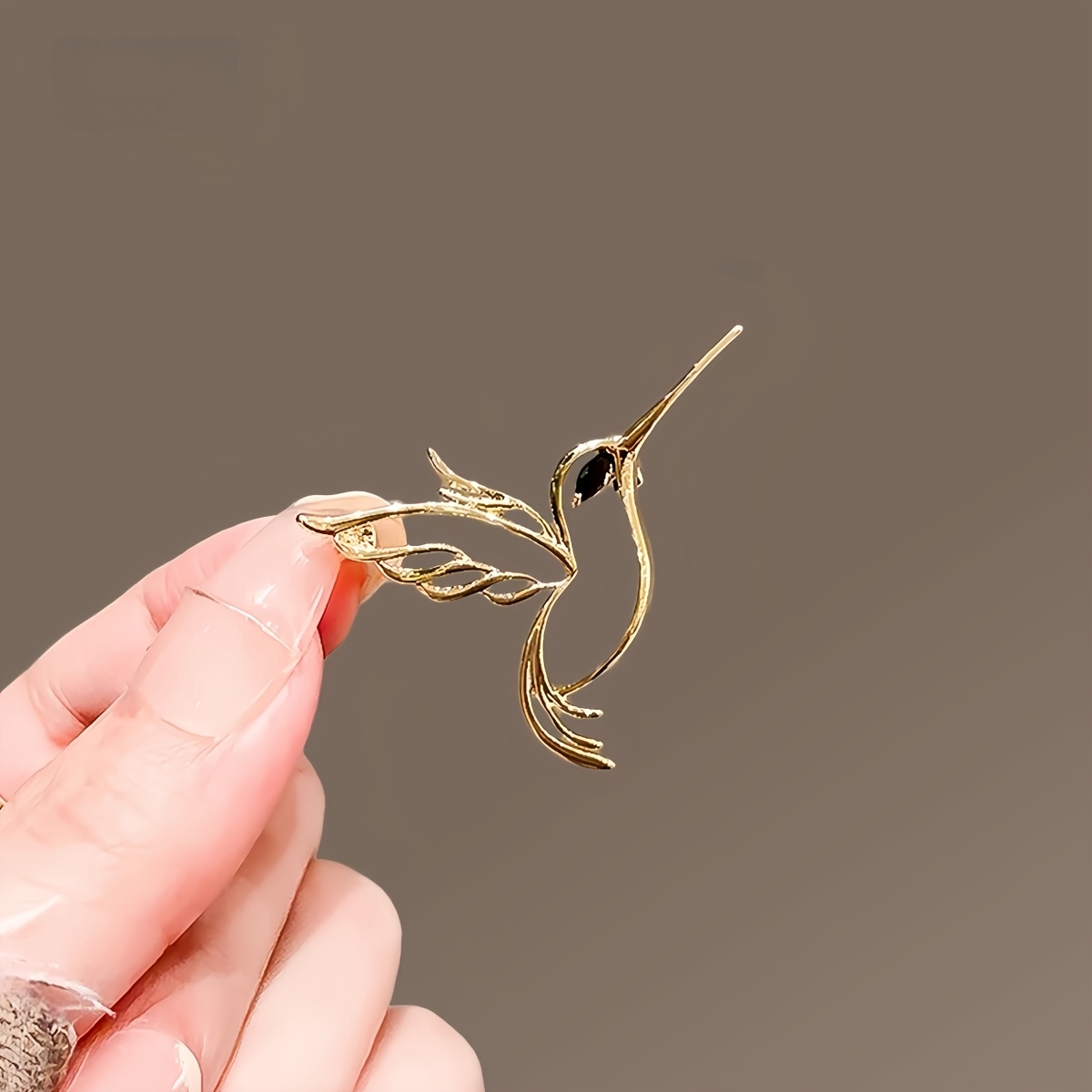 E-shop Ausgehöhlte Vogelbrosche, neue ausgehöhlte Vogel--Blendungs-Brosche mit Knopfkragen, kleine exquisite Anstecknadel, einfache Brosche,