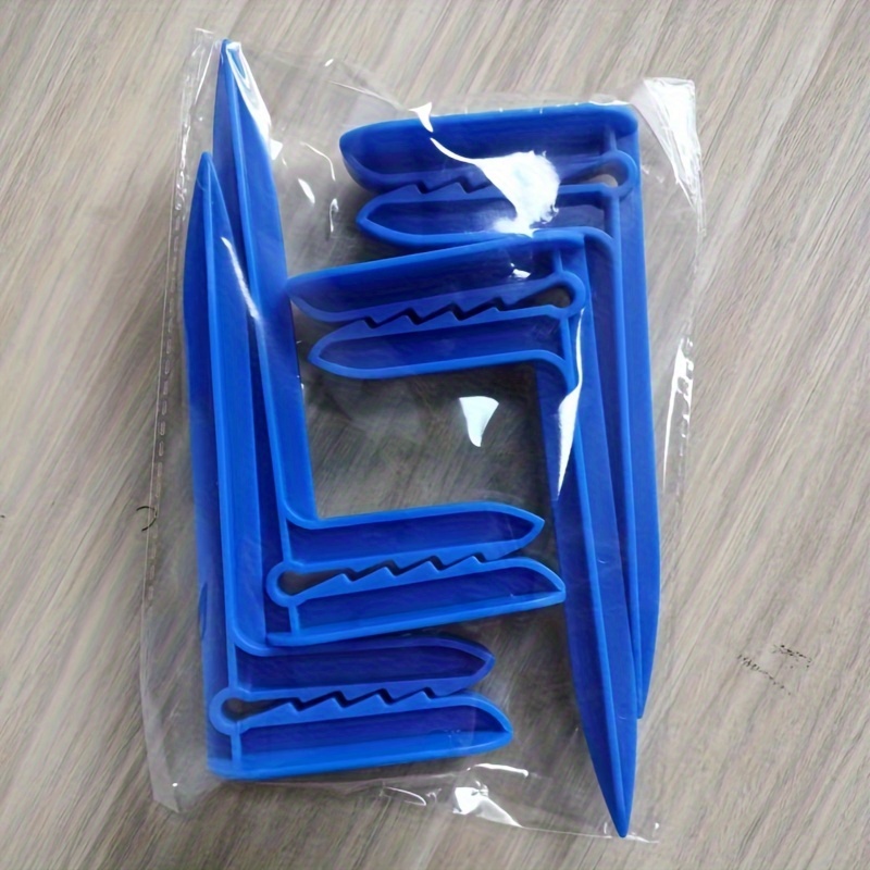4pcs Beach Towel Picnic Mat Clips, Camping Mat Tent Clips, Plastic Towel Clips