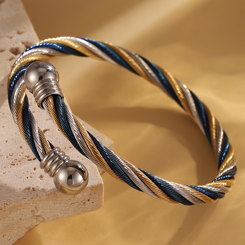 

A Vintage And Stainless Steel Twisted Bracelet, Men's Jewelry Perfect As A Birthday Gift For A Boyfriend, Suitable For Wear And Gifting.