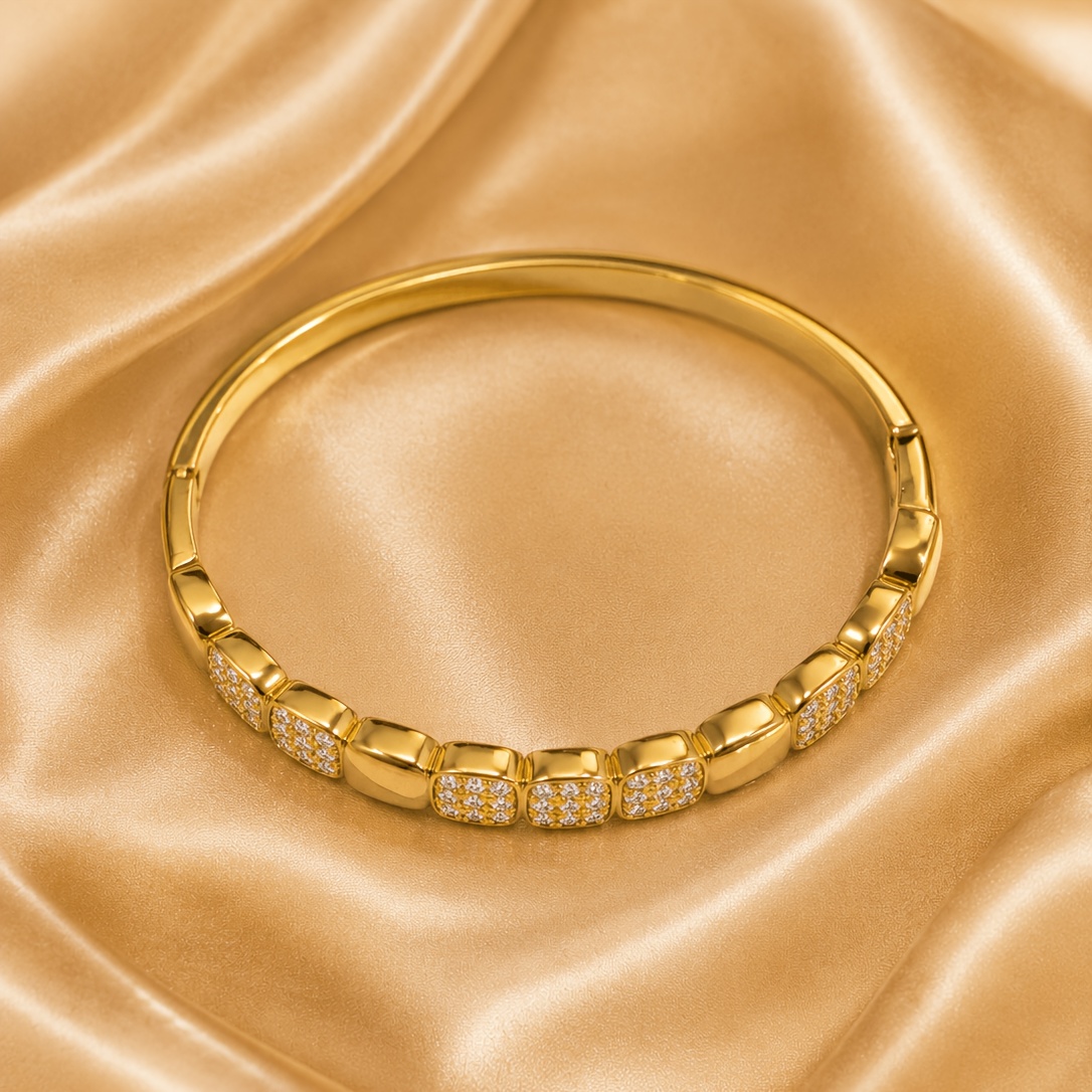 Women's Minimalist Plated Bracelet with Elegant Buckle Clasp