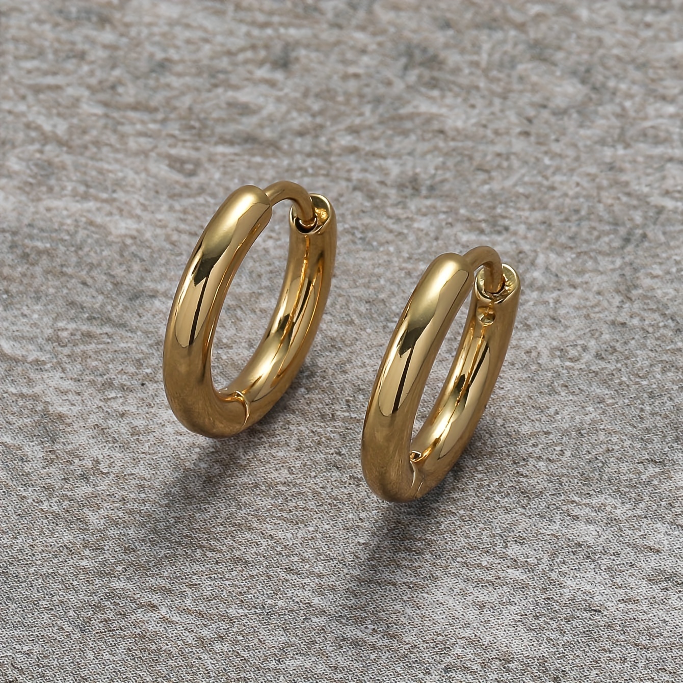 TEMU A Pair Of Stainless Steel Korean-style Trendy Temperament Earrings, Titanium Steel Polished Ear Clips