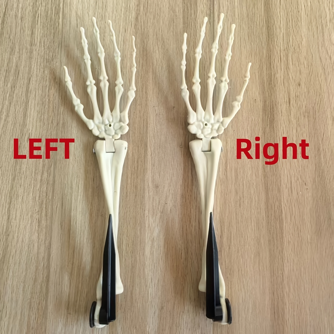 1 Pair, Halloween Plastic Realistic Hand Decorations, Articulated And Poseable, Garden Lawn Haunted House Decor