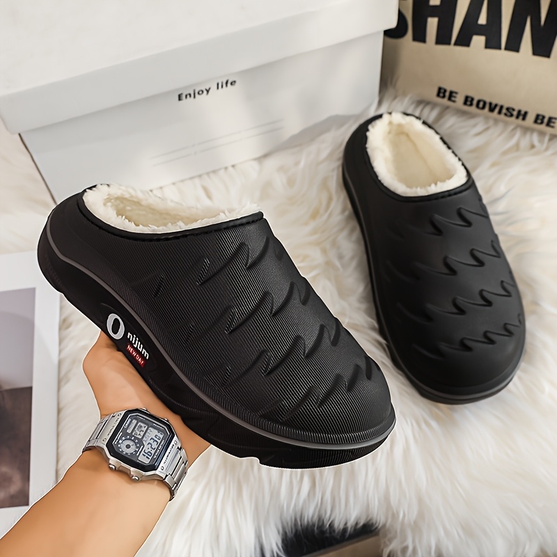 Chaussons d'hiver en peluche robustes pour hommes et femmes avec semelle de haute qualité et semelle épaisse - Tout-terrain intérieur/extérieur, antidérapants - Conçus pour la neige et la glace - Bottines chaudes unisexes