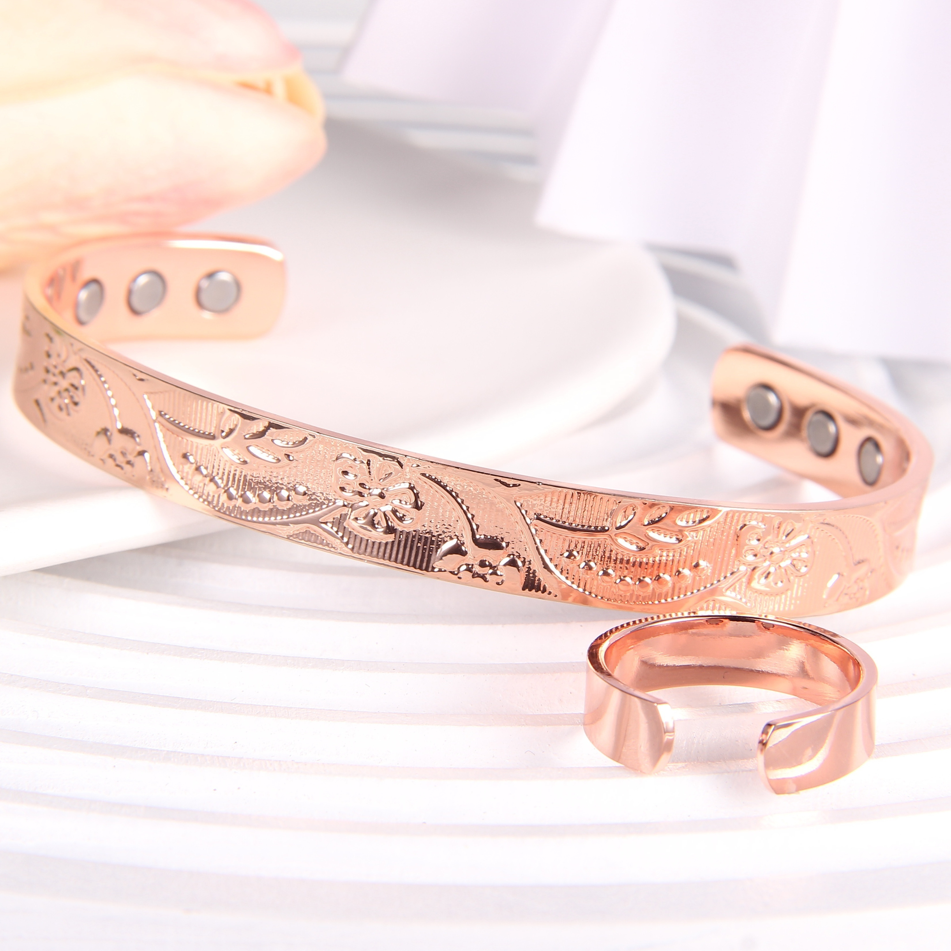 Set of 2 Adjustable Copper Bracelets and Rings for Women