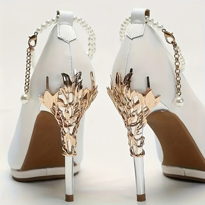 

2pcs Of Stylish And Luxurious Metal Hollow High Heel Shoe Decorations, Suitable For Detachable Heel Accessories.