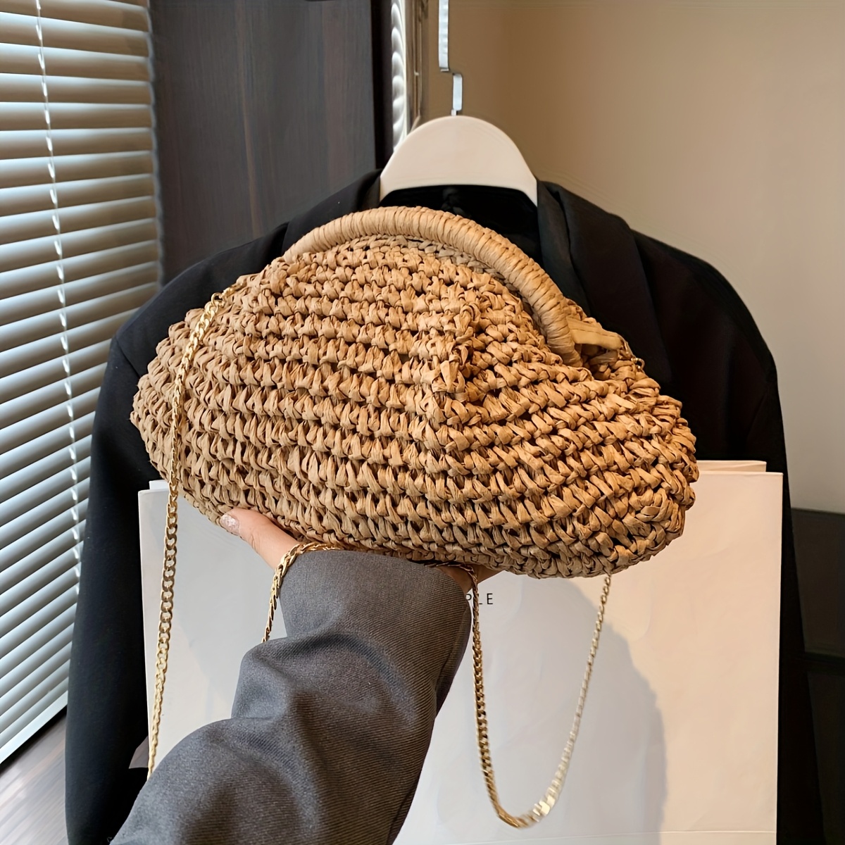 Image of Dywtd Women's Handbag - Beige & Woven Crossbody Purse With Lock Closure, -tone Chain Strap, Lightweight Small For Beach,, Shopping, Boho-chic Everyday Use ()