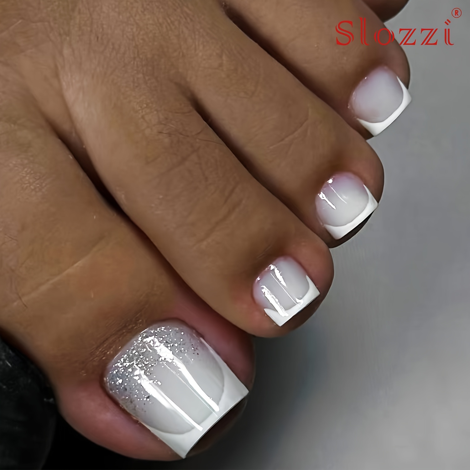 E-shop 2.28-4135 Einfache und stilvolle vielseitige, rein weiße französische Glitzer-Zehennägel, 24 Stück, geeignet für Damen