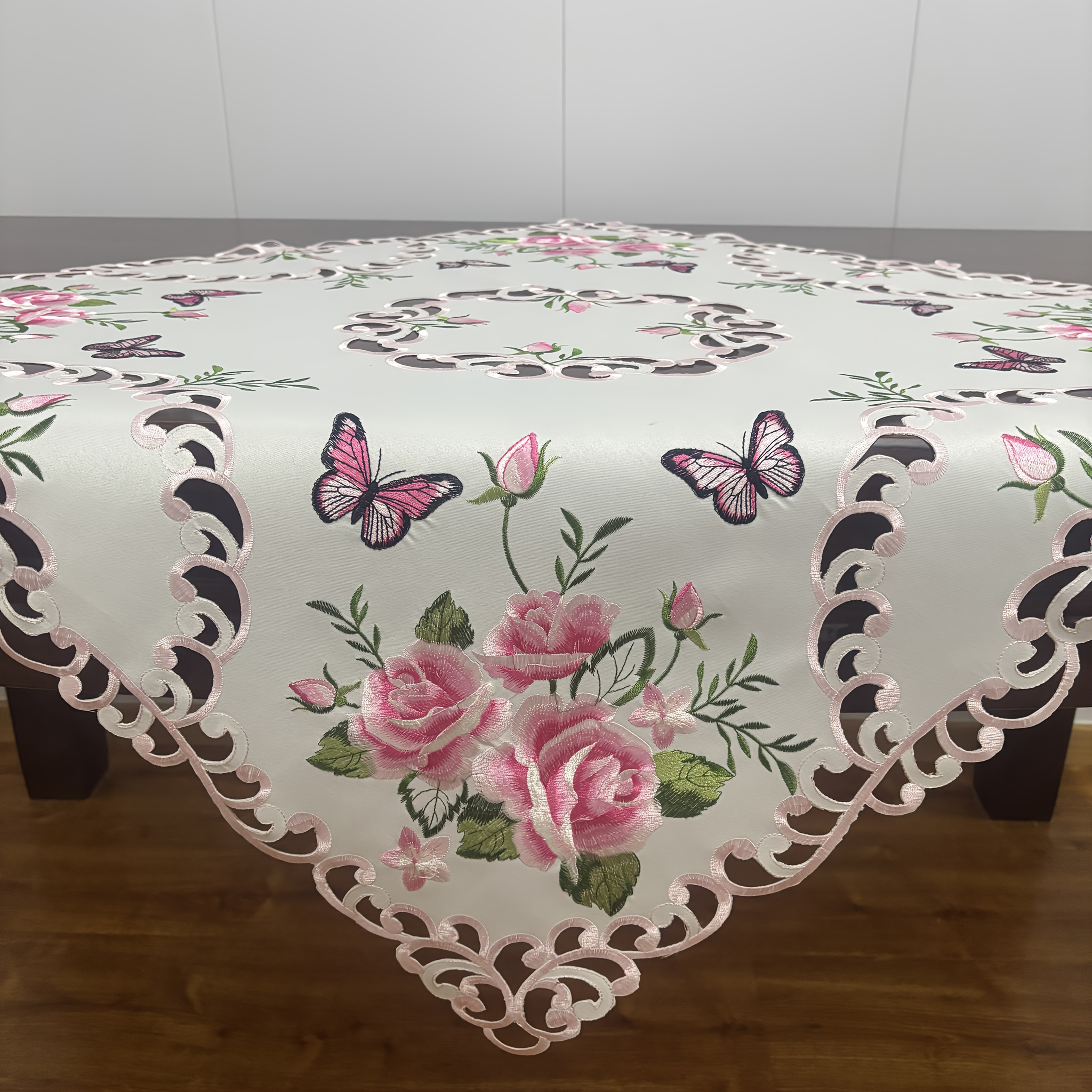 Image of Tablecloth Embroidered With Floral Stickers For Home Decoration, Pink Rose Embroidered Table Runner Suitable For Family Dinner And Holiday Table Decoration (13 X 72 Inches)
