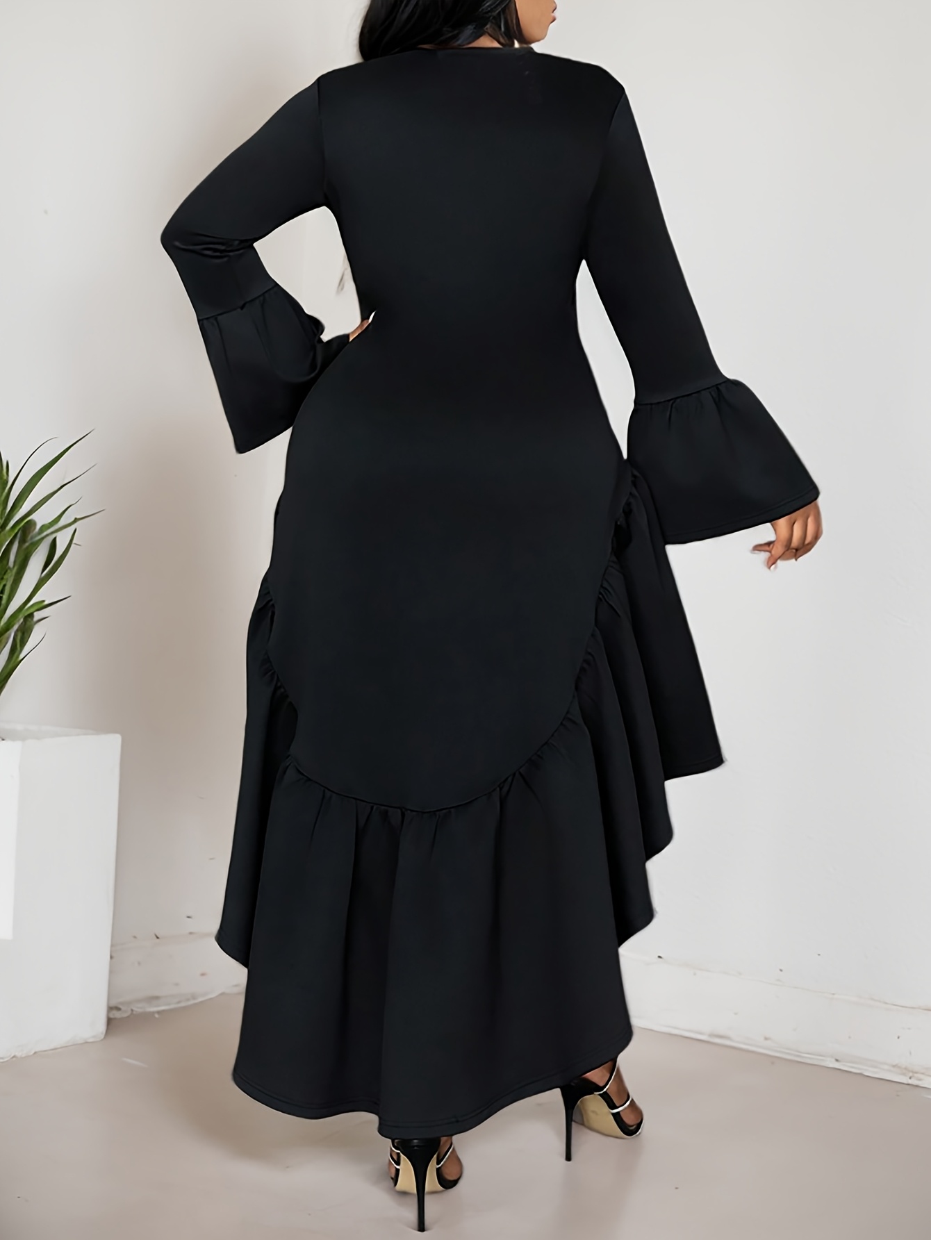 black dress linen style The Forever Sleeveless Dress-Black Size:US26+ vday_firerelief 34in L/XL Vogacloset Black Dobby Mesh