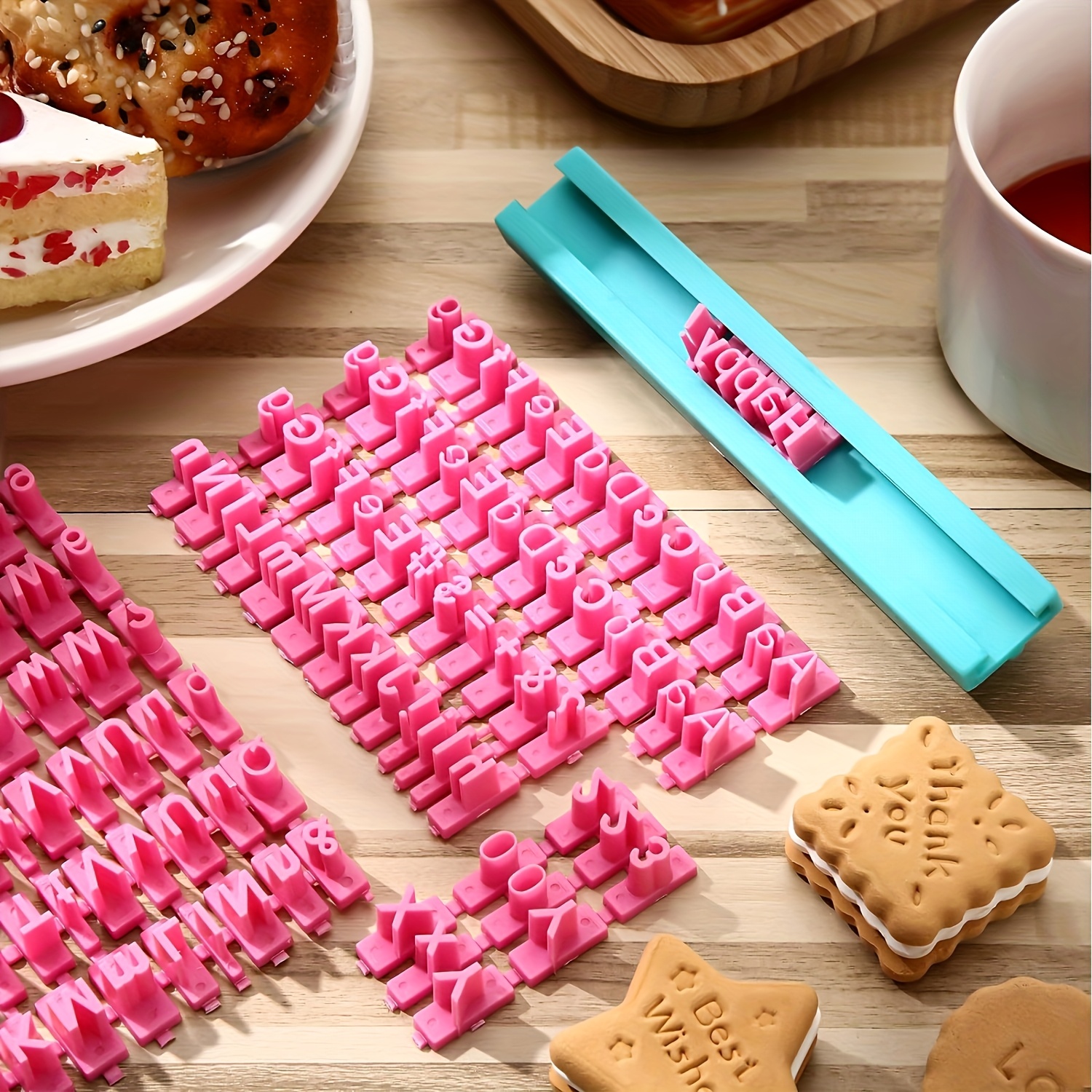TEMU Ensemble de tampons à biscuits avec chiffres et lettres, comprenant des lettres majuscules et minuscules, idéal pour la décoration de biscuits,