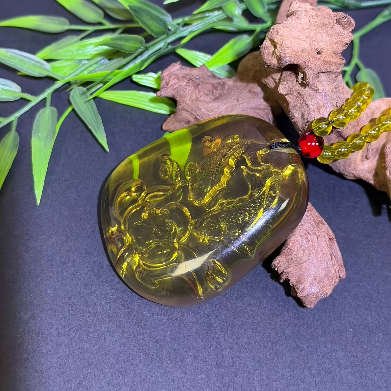 Amber Pendant Necklace with Pisces Engraving