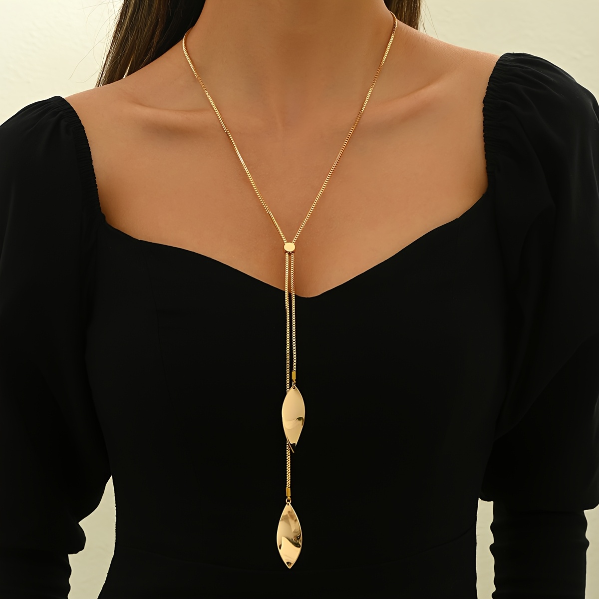 TEMU 1 pièce Collier chaîne longue réglable pour pull pour femme, style minimaliste européen et américain INS, chaîne à maillons boîte et feuille
